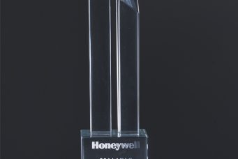 鷹普航空獲得Honeywell頒發的2014年度亞太區最佳質量和交付表現獎