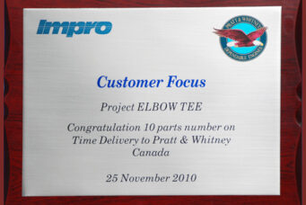 鷹普航空獲得普惠加拿大公司2010年度客戶關注獎，肯定其在Elbow Tee項目的成功開發和按期交付上的卓越表現。
